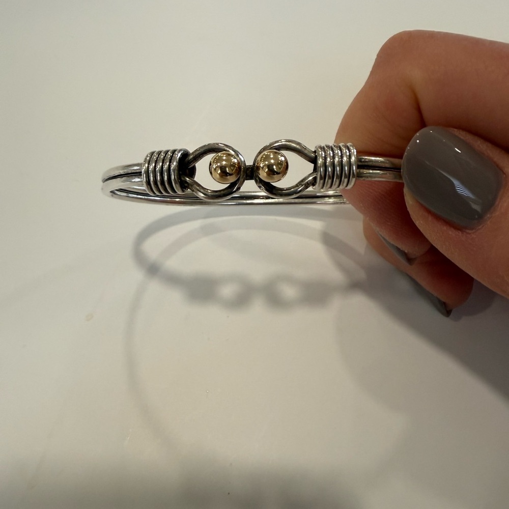 Tiffany & Co. Loop Coil Ball Bangle Bracelet 
With Loop Coil Ball Closure